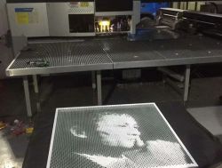 沖孔鋁板上機做貨